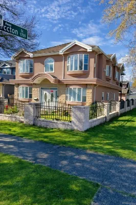Warm Home in Vancouver - Pensionaatit