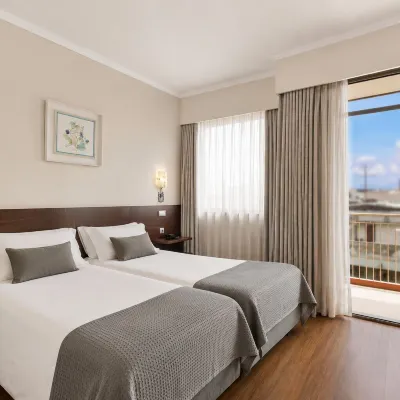 Hotel Vice-Rei Hotels near Bom Sucesso Market