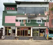 Rajguru Guest House - Gym
