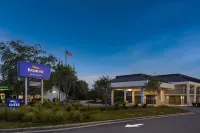 Baymont by Wyndham Fayetteville - 2-Star