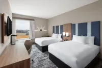 La Quinta Inn & Suites by Wyndham Athens I-65 - piscina