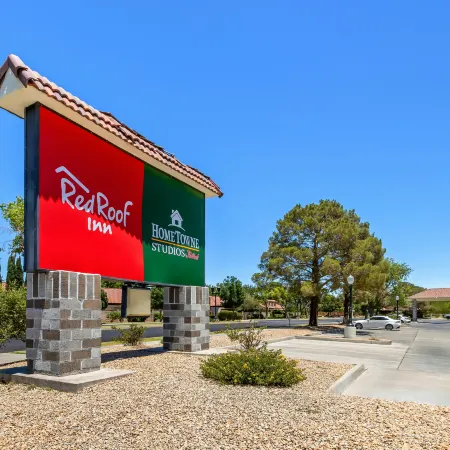 Red Roof Inn & Suites Ridgecrest