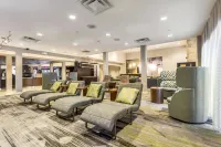 Courtyard Dallas DFW Airport South/Irving - Airport Shuttle