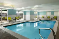 SpringHill Suites Kansas City Overland Park - parking