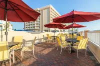 Hampton Inn Daytona Shores-Oceanfront - parking
