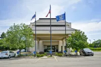 Hampton Inn Detroit/Northville (Farmington Hills Area) - piscina