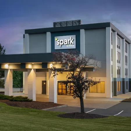 Spark by Hilton Syracuse Carrier Circle