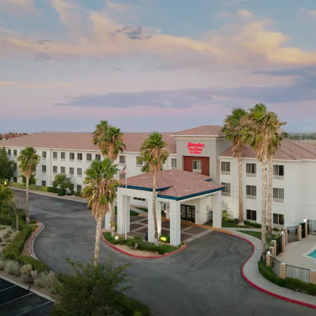 Hampton Inn & Suites Palmdale