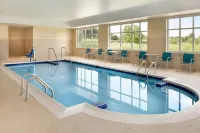 TownePlace Suites Milwaukee Grafton - Pet friendly