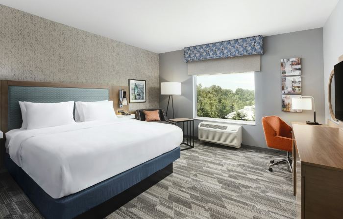 Hampton Inn by Hilton Bellingham Airport