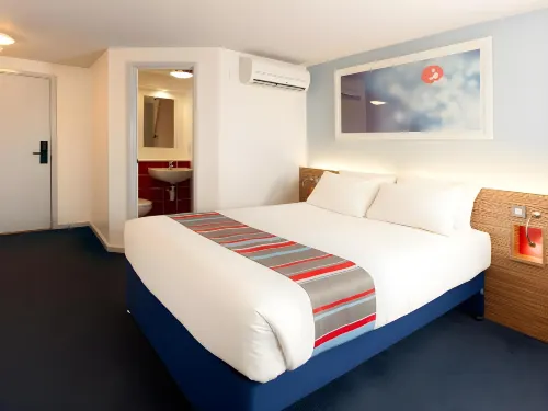 Travelodge Worthing Seafront - 3 Sao