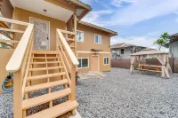 Modern Hilo Hideaway - Gated Yard Gazebo - Homestays