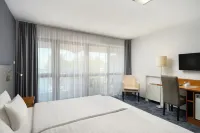 Hotel Yacht Wellness & Business - 4-Star