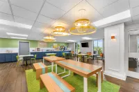 Spark by Hilton Tuscumbia Muscle Shoals - parking