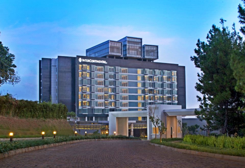 InterContinental Bandung Dago Pakar Over view