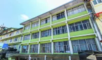 Hotel North Star Near Mall Road Hotels near Lloyd Botanical Garden