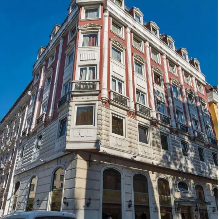 Golden Horn Hotel