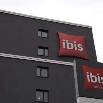 Ibis Düsseldorf Airport Отели рядом с достопримечательностью «Штокум»
