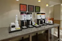 Hampton Inn & Suites Plattsburgh - Frühstück