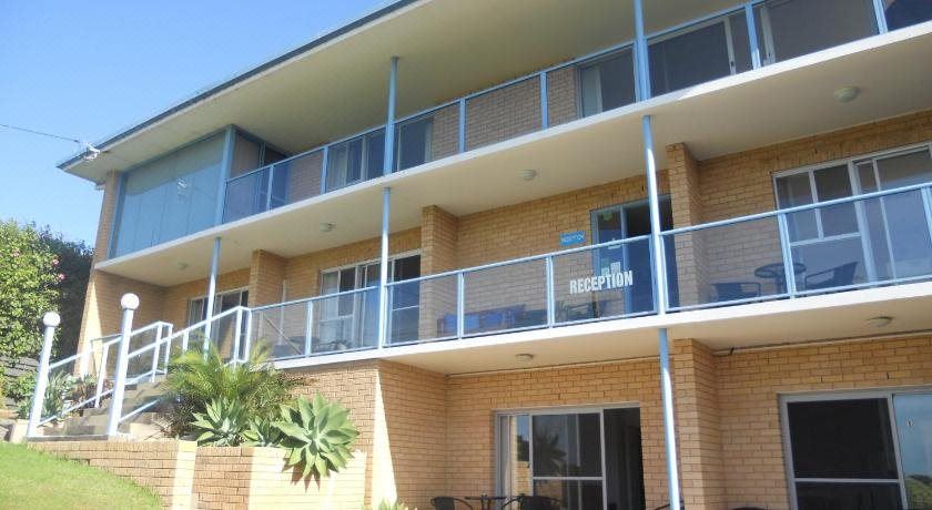 Narooma Golfers Lodge - Housity