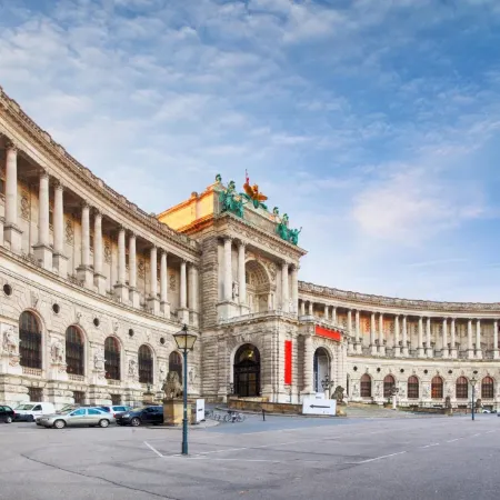 Ruby Marie Hotel Vienna by IHG Отели рядом с достопримечательностью «07. Нойбау»