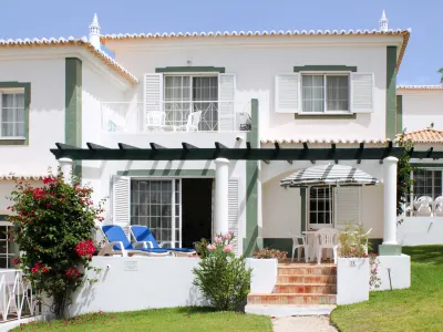 Quinta do Rosal Hotels near Praia da Marinha