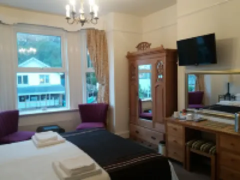 The Groveside Guest House