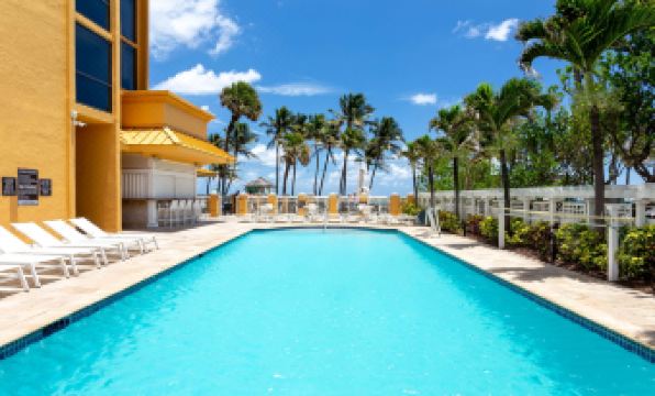 Wyndham Deerfield Beach Resort