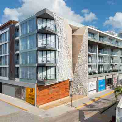 The Fives Downtown Hotel & Residences, Curio Collection by Hilton Hotel Exterior