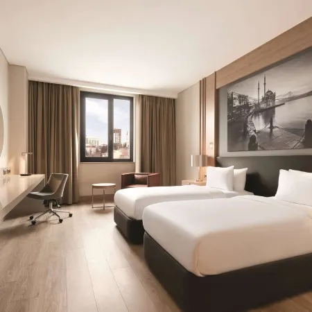 Tryp by Wyndham Istanbul Basin Ekspres