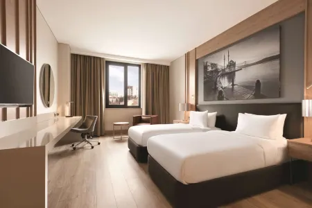 Tryp by Wyndham Istanbul Basin Ekspres