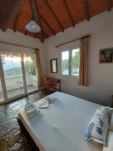 Apartment 800m from Koumeika, Samos