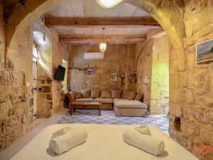 900 Year Old Luxury Home in a Unesco Area - 2