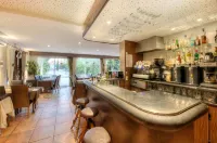 Logis le Printemps Hôtel Restaurant - Montélimar Hotels in Rochemaure