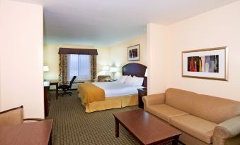 Holiday Inn Express & Suites Willcox