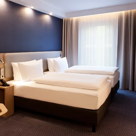 Holiday Inn Express MUNICH - OLYMPIAPARK by IHG