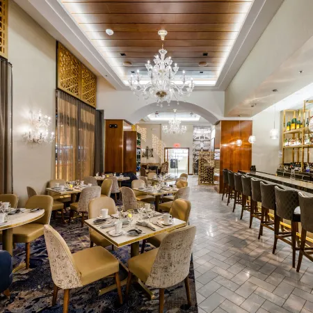 Cleveland Marriott Downtown at Key Tower Отели рядом с достопримечательностью «Станция метро "Тауэр-сити - Паблик-сквер"»