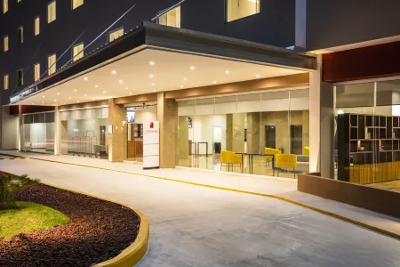 Fiesta Inn Guadalajara Periferico Poniente