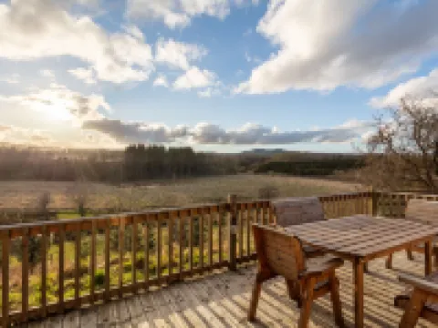 Swallow Cottage Hotels in Huntly