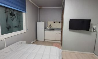 Gangneung Hangarowa Pension