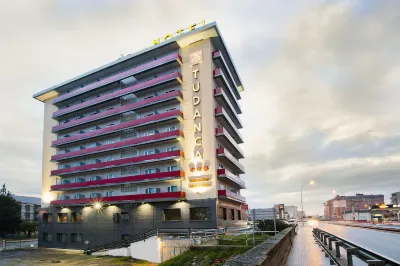 투단카 미란다 Aventura Sobrón 주변 호텔