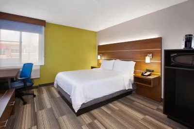 Holiday Inn Express Fairfax - Arlington Boulevard Hotels in Fairfax