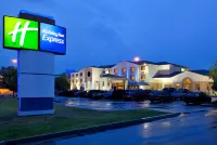 Holiday Inn Express Pittsburgh-North (Harmarville)