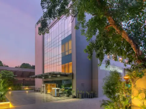 พาร์คอินน์บายแรดิสันวาลียอร์