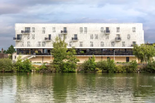 Aiden by Best Western at T'Aim Hotels in Margny-lès-Compiègne