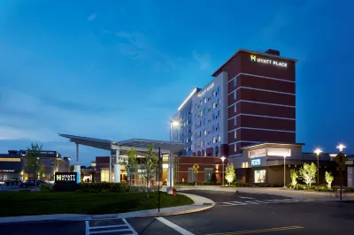 Hyatt Place Yonkers Отели рядом с достопримечательностью «YOHO Artists»