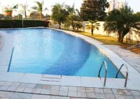 Comfort Suites Londrina - piscina