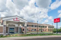 Ramada by Wyndham Minneapolis Golden Valley Hotels in Sankt Louis Park