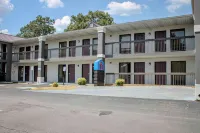 Motel 6 Knoxville, TN - East Hotels in Corryton