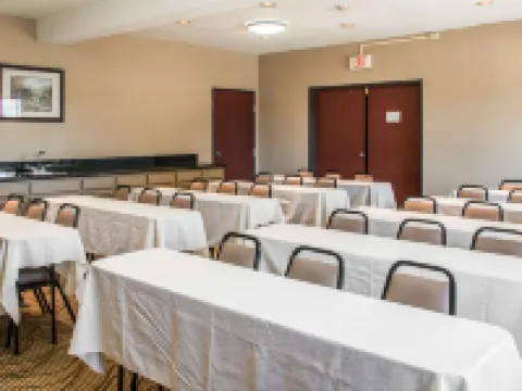 Spark by Hilton Round Rock Hotels in Round Rock